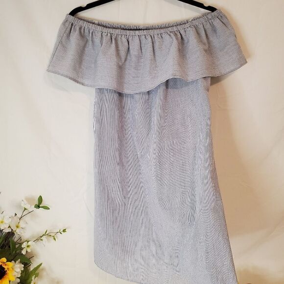 SPEECHLESS summer dress - Picture 5 of 6